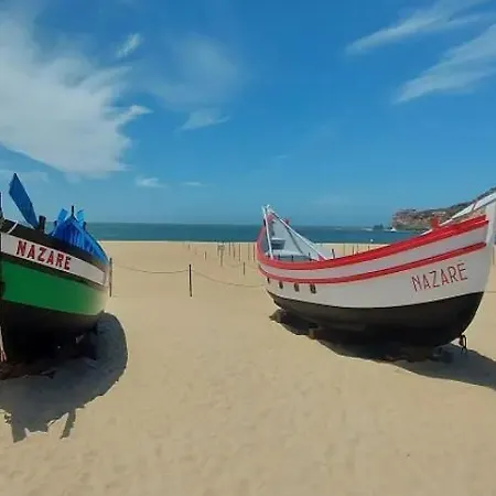 Apartment 100 Meters From The Beach! Rua Da Regeneracao Nazaré