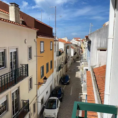 100 Meters From The Beach! Rua Da Regeneração Nazaré