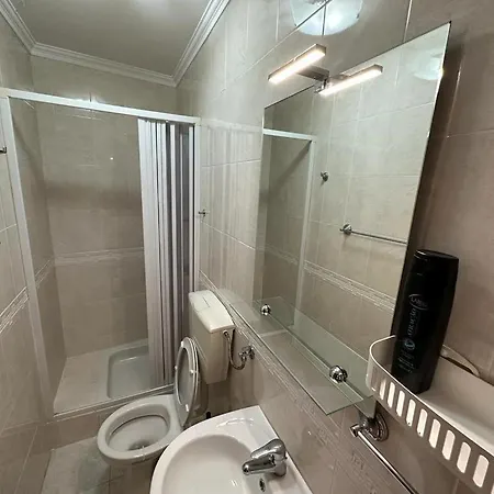 100 Meters From The Beach! Rua Da Regeneracao Apartment Nazare
